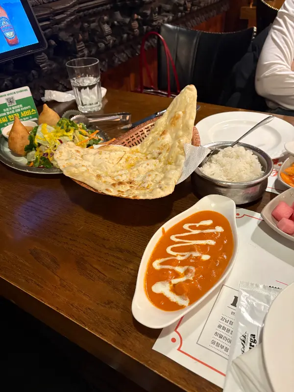 커다란 버터 난