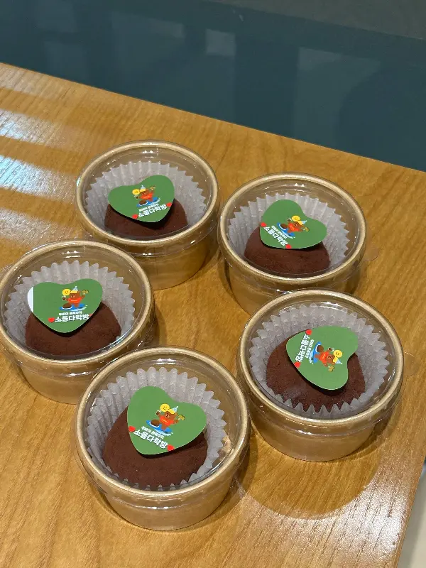 소돌다락방 디저트 포장