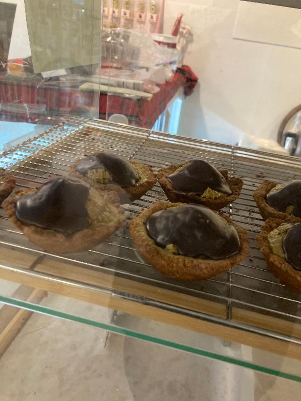 쇼케이스 안의 디저트들