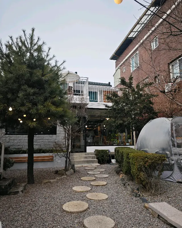 네모커피 외부 전경