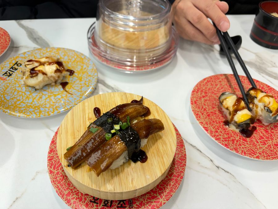 다양한 종류의 초밥들