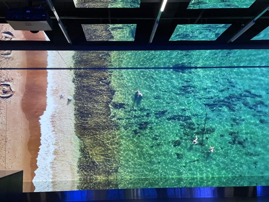 지하 1층 미디어아트 - 바다