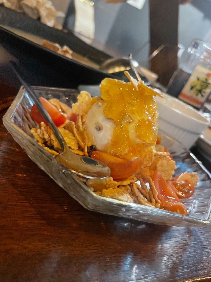 아름다운 플레이팅의 샐러드