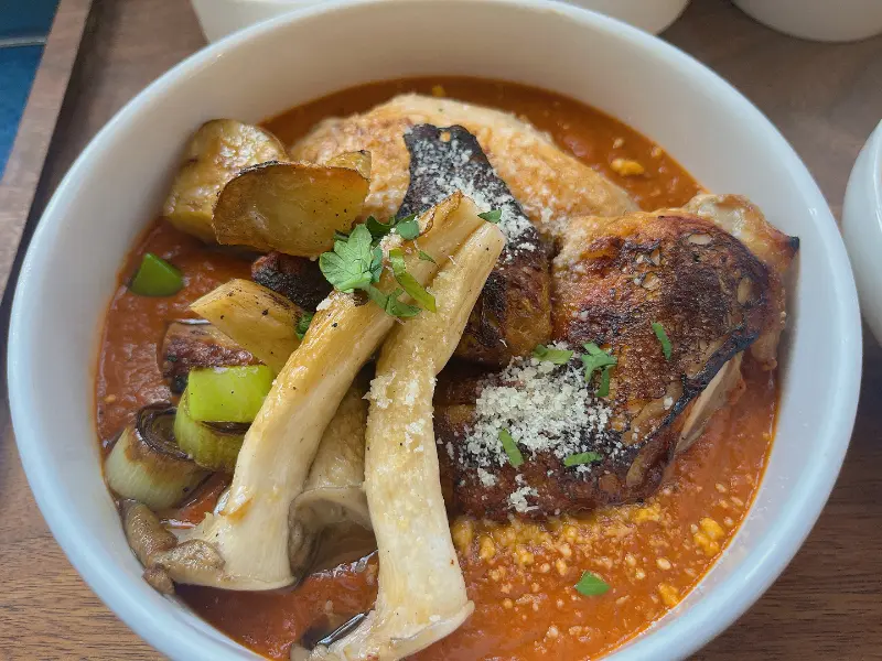 맛깔스러운 꼬꼬영계