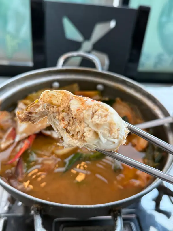 게살이 꽉 찬 꽃게