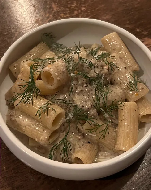 화이트 라구 파스타