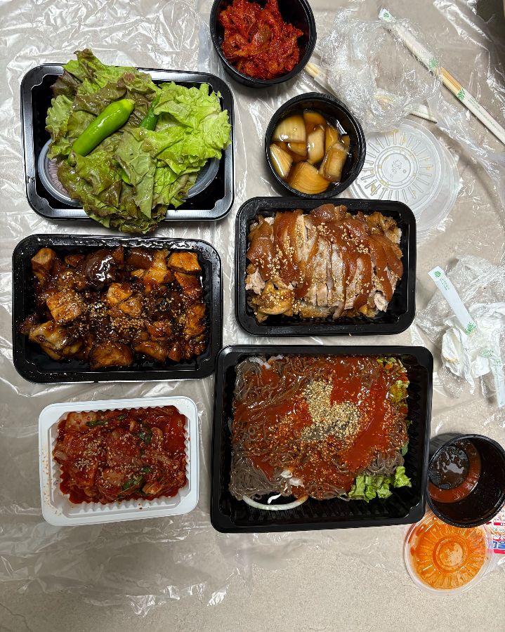 푸짐한 한 상 차림