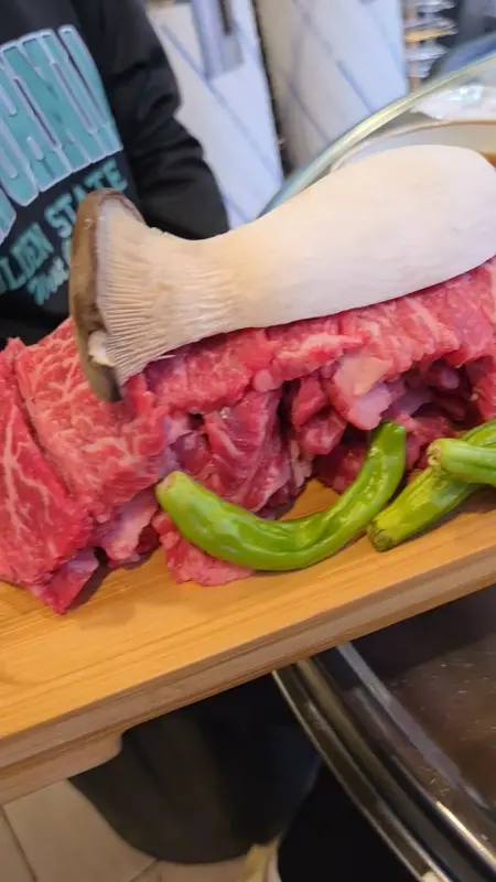 신선한 갈비살 한 판