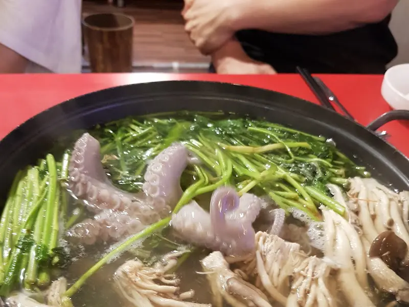 살아있는 문어가 들어간 연포탕