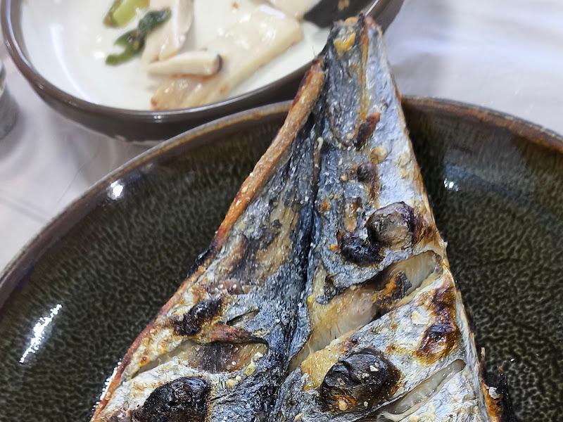 연수횟집에서 제공되는 구이