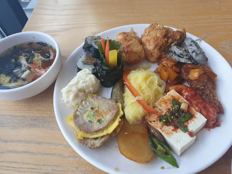 깨끗한 뷔페 라인