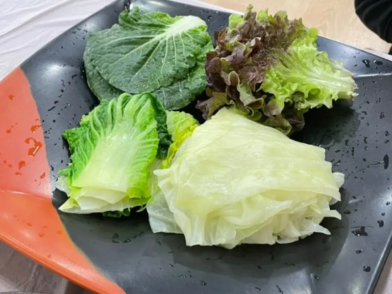 신선한 쌈 채소