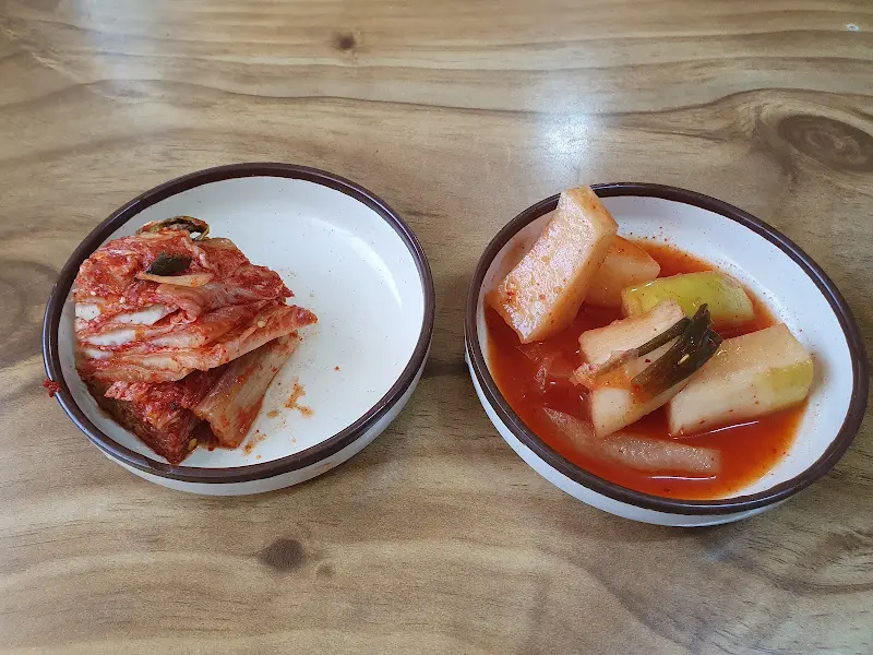장촌칼국수 기본 반찬