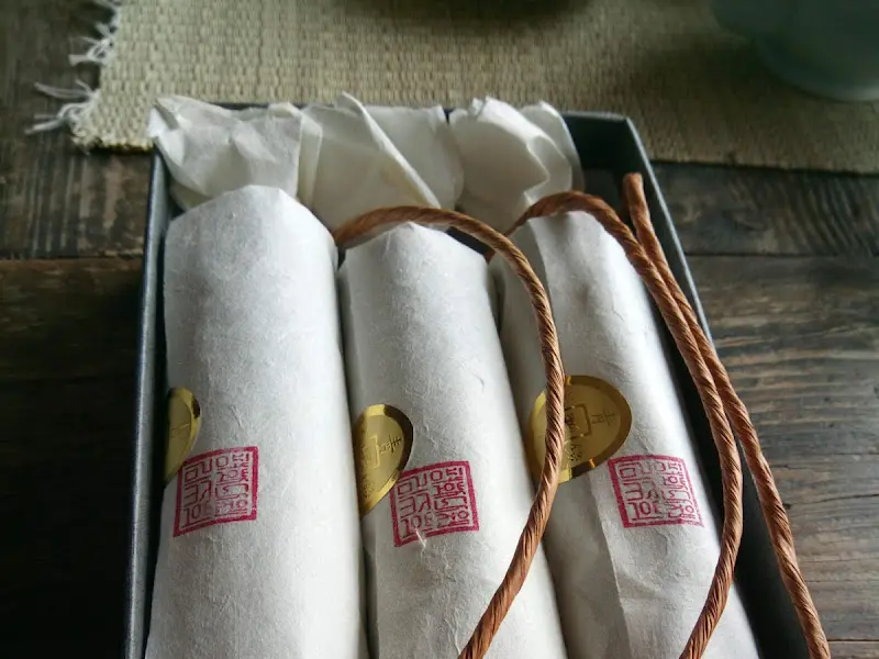 선물용으로 좋은 포장된 청태전