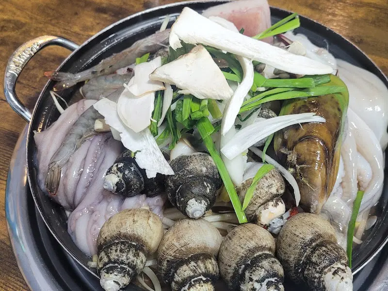 해물탕 재료 근접