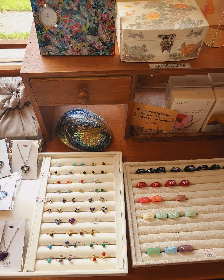 스밀다 내부 소품