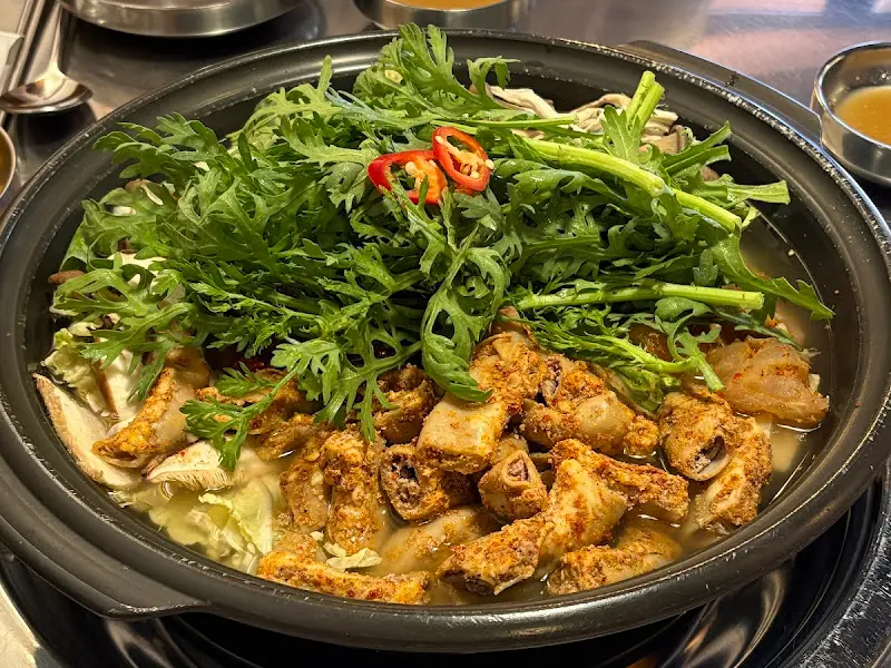 푸짐한 곱창전골