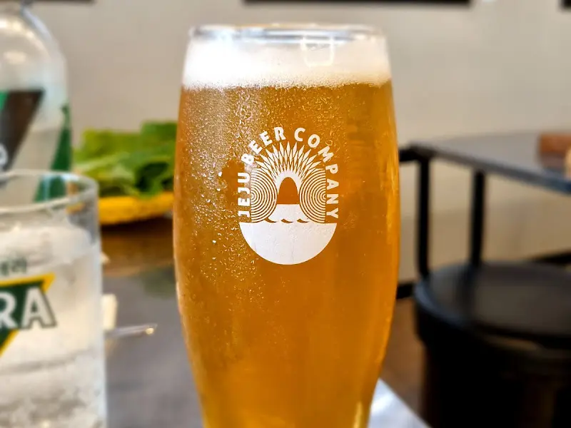 시원한 제주 맥주 한 잔