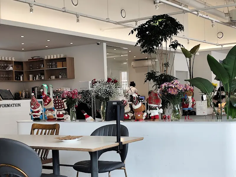 화려한 꽃 장식