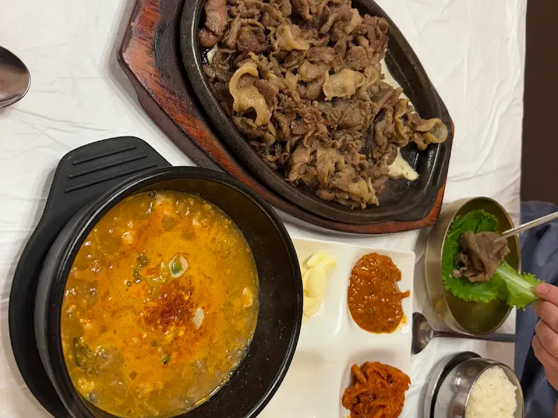 소 숯불고기와 청국장