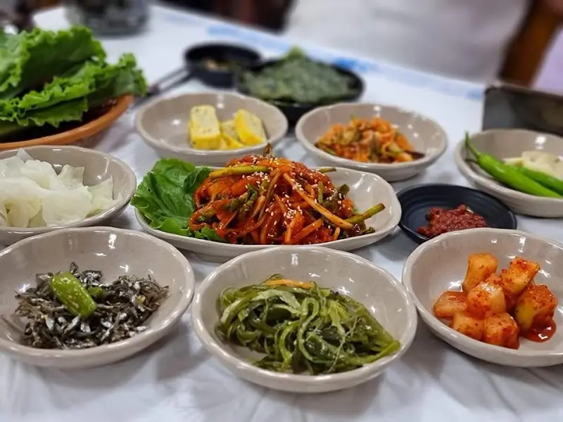 다채로운 밑반찬