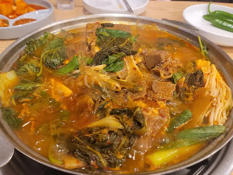 맛나감자탕 비주얼