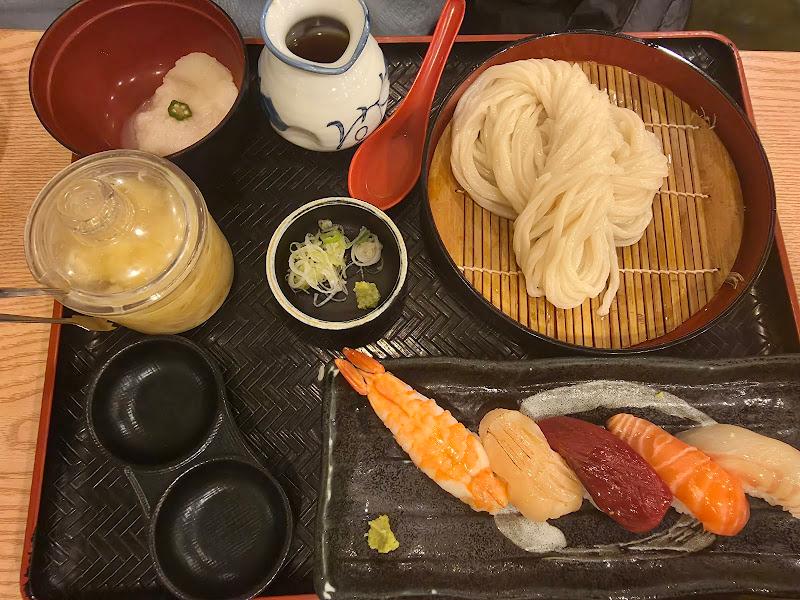 자루우동과 스시