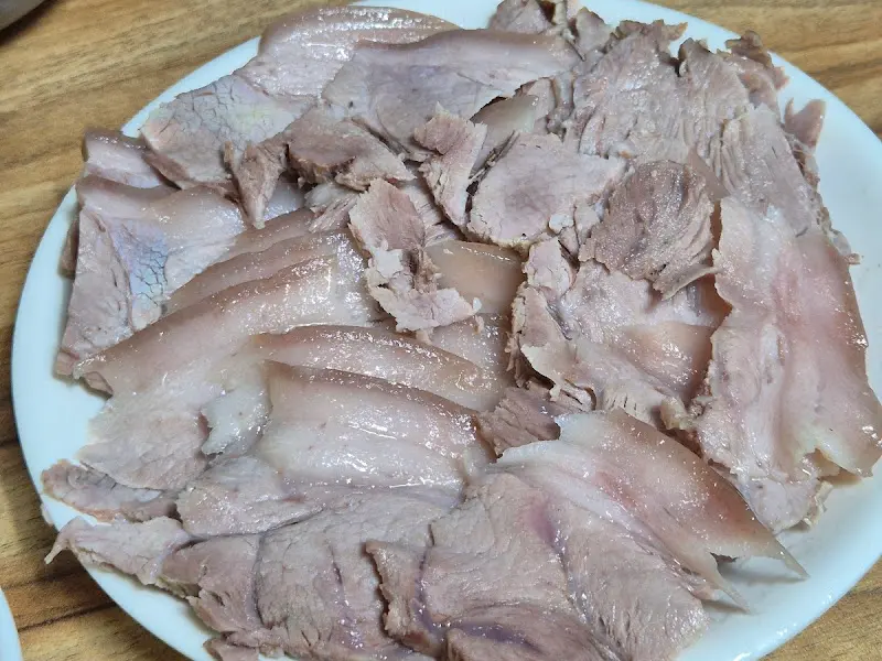 촉촉하고 부드러운 수육