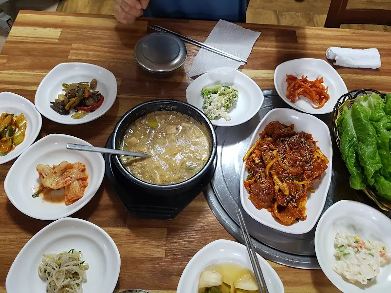 테이블 전체 샷