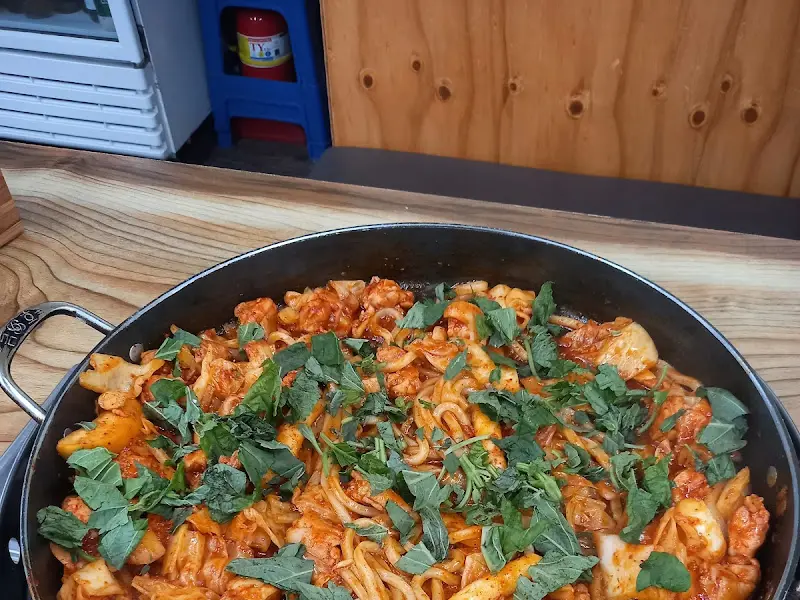 맛깔스러운 닭갈비