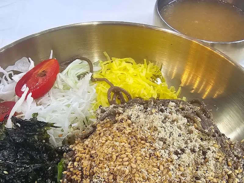 비빔소바의 모습