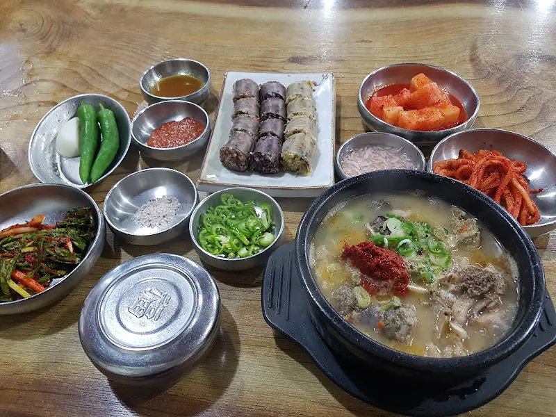 다양한 곁들임 반찬