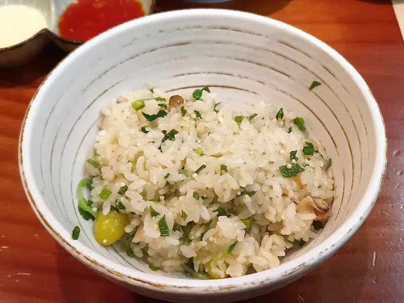 솥밥을 비빈 후의 모습