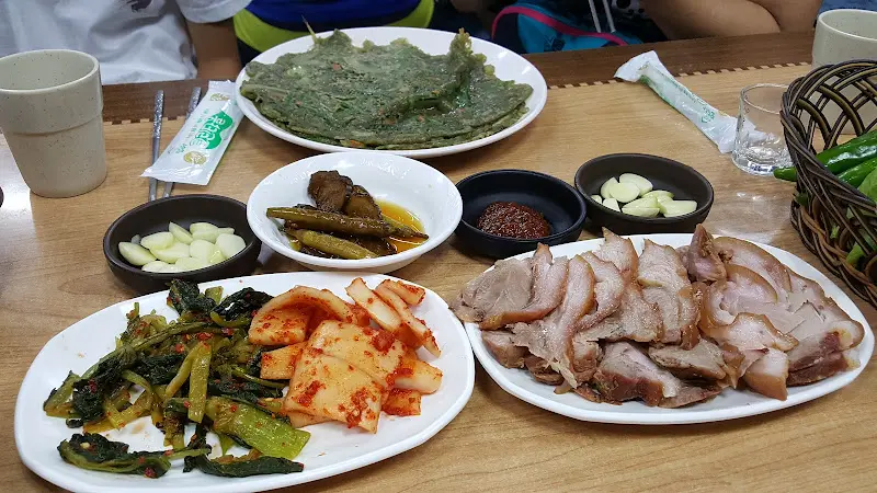 미스터고릴라 주변 풍경