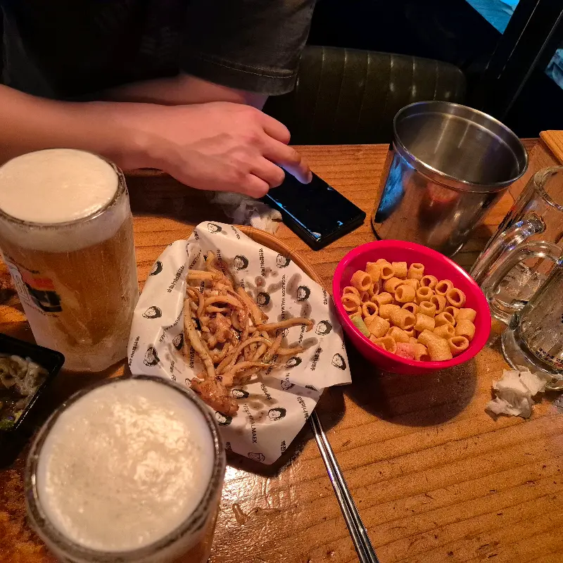 갈릭버터포테이토와 맥주