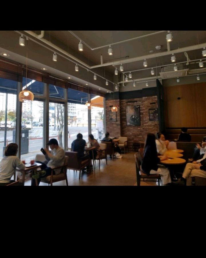 음료가 담겨있던 컵