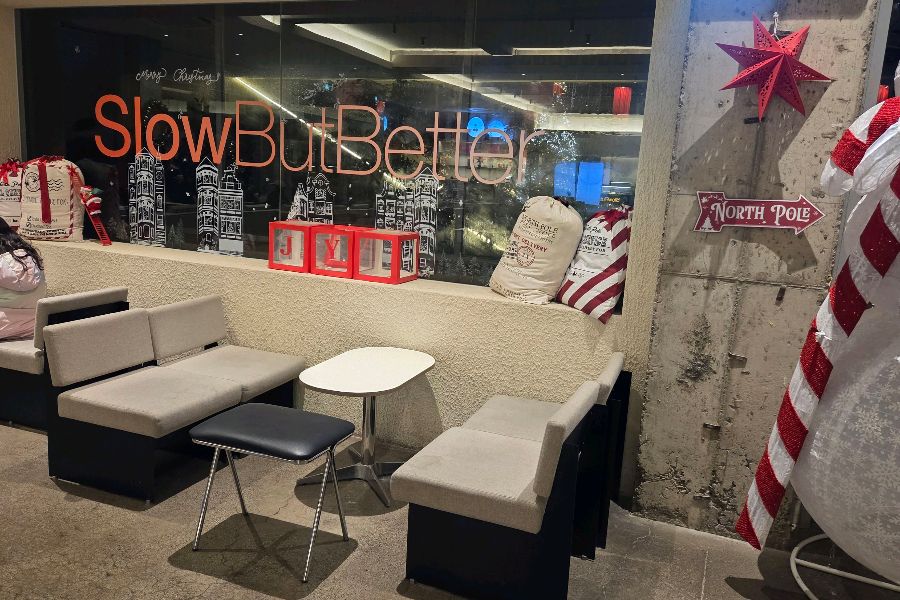 슬로우벗베럴 대구점 외관