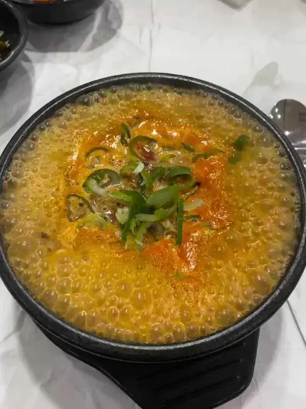 보글보글 끓는 순대국