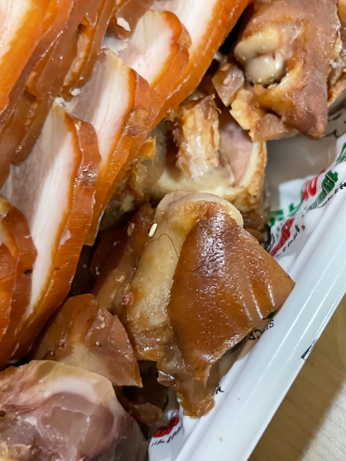 족발의 클로즈업 사진