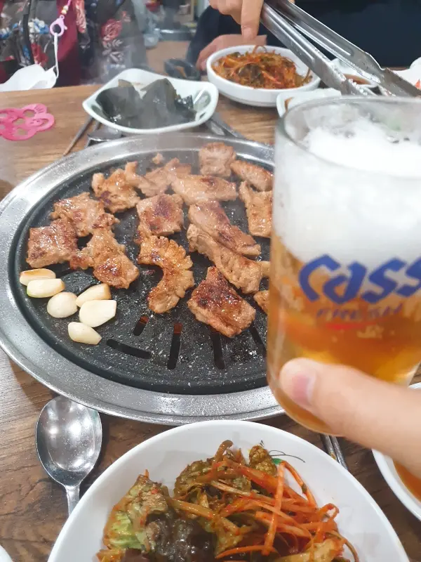 군침 도는 돼지갈비