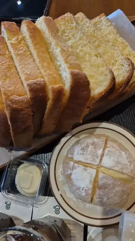 먹음직스러운 이서빵