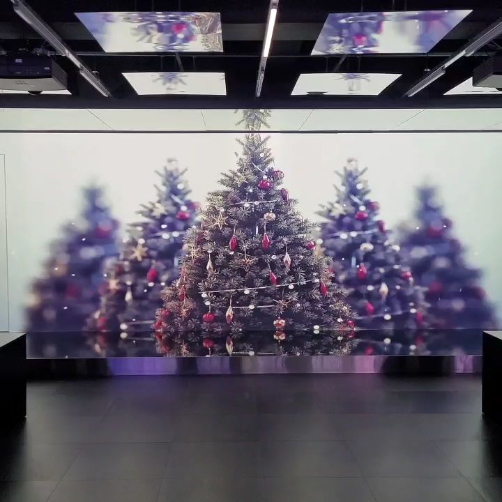 지하 1층 미디어아트 - 크리스마스 트리
