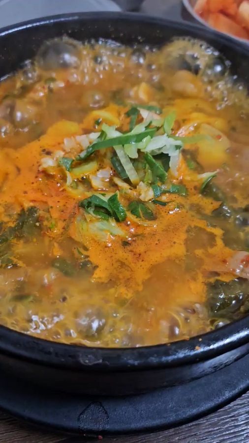 벼랑순대국 비주얼