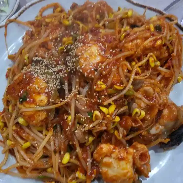 푸짐한 양을 자랑하는 아구찜