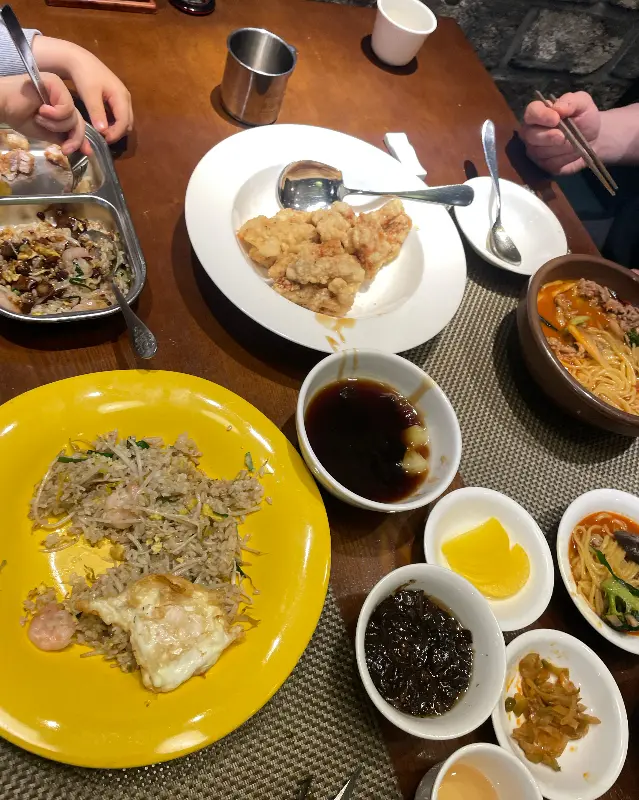 슈엔챠이 테이블 세팅