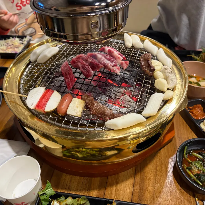 다양한 곁들임 메뉴