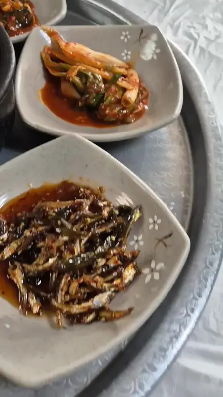 맛깔스러운 김치