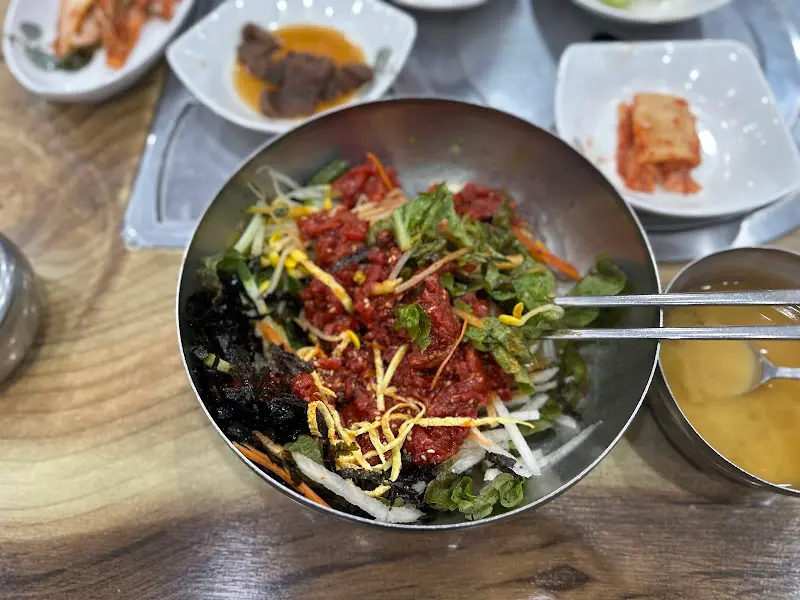 육회비빔밥