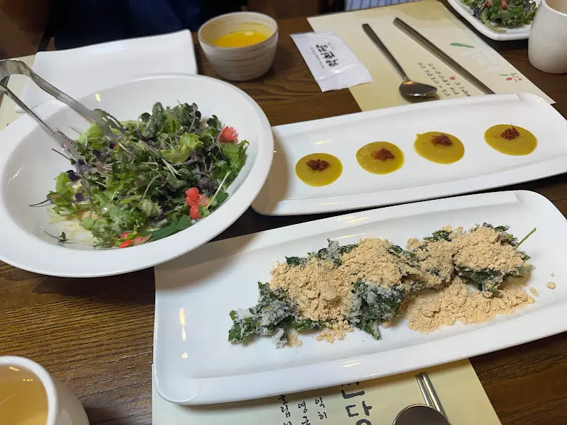 다채로운 한상 차림