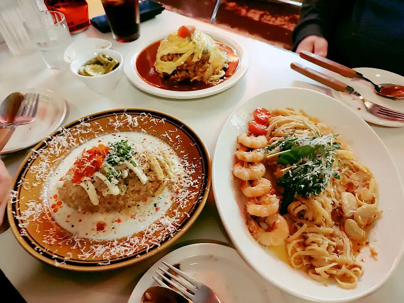 키치키치다이닝에서 맛본 파스타와 오믈렛